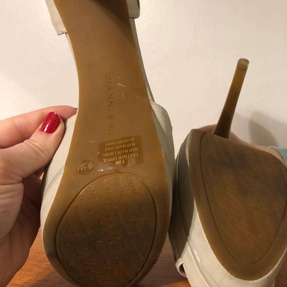 Off-white Neutral Heel - Picture 5 of 5